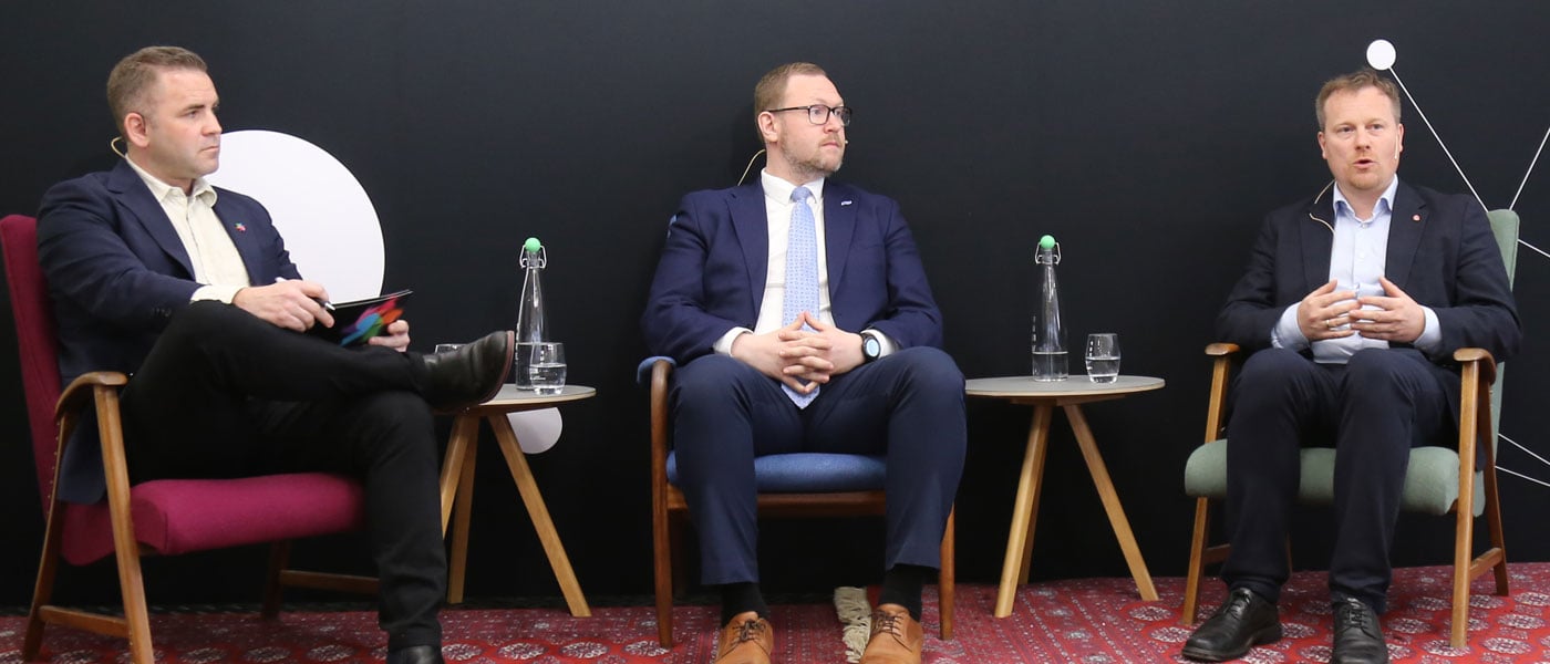 Thomas Axelsen (kreftforeningen), Erlend Svardal Bøe (H), medlem av Helse- og omsorgskomiteen på Stortinget og Ole Henrik Krat Bjørkholt (Ap) Statssekretær i Helse- og omsorgsdepartementet