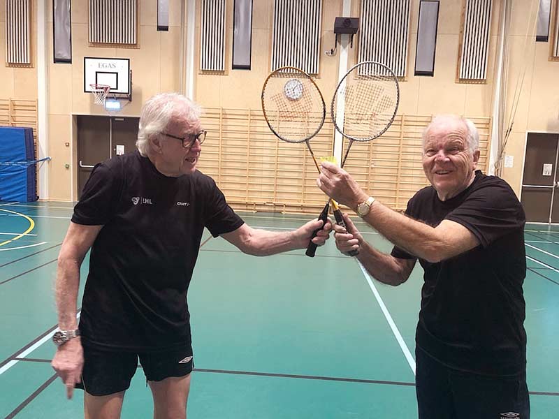 LHL Hamar avslutter treningsøkten med litt badminton